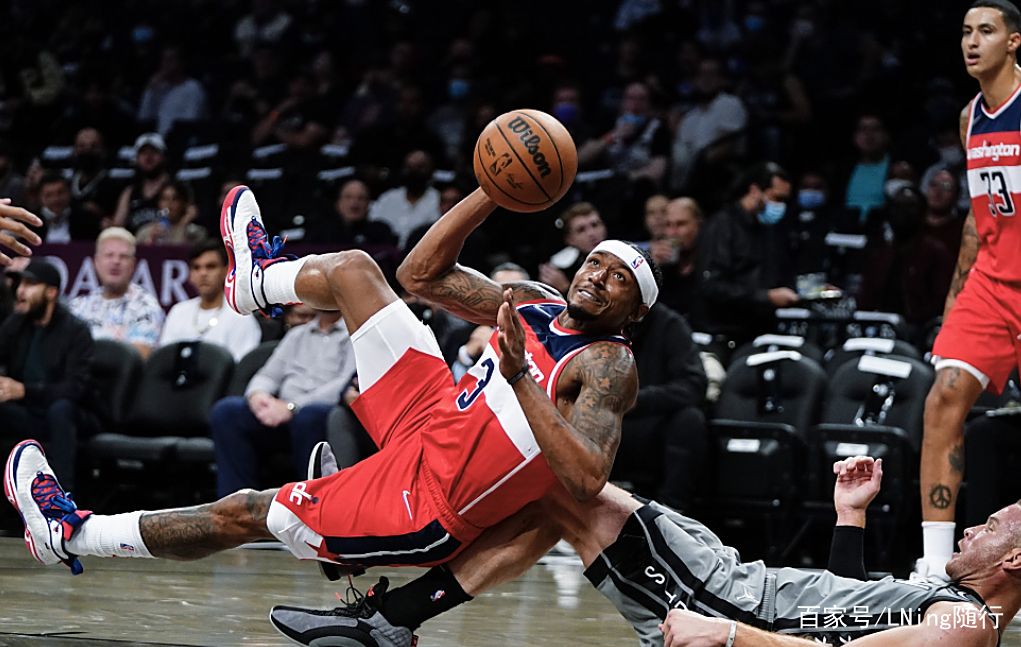 Ning意外战胜湖人，比赛规则变更引爆全场！