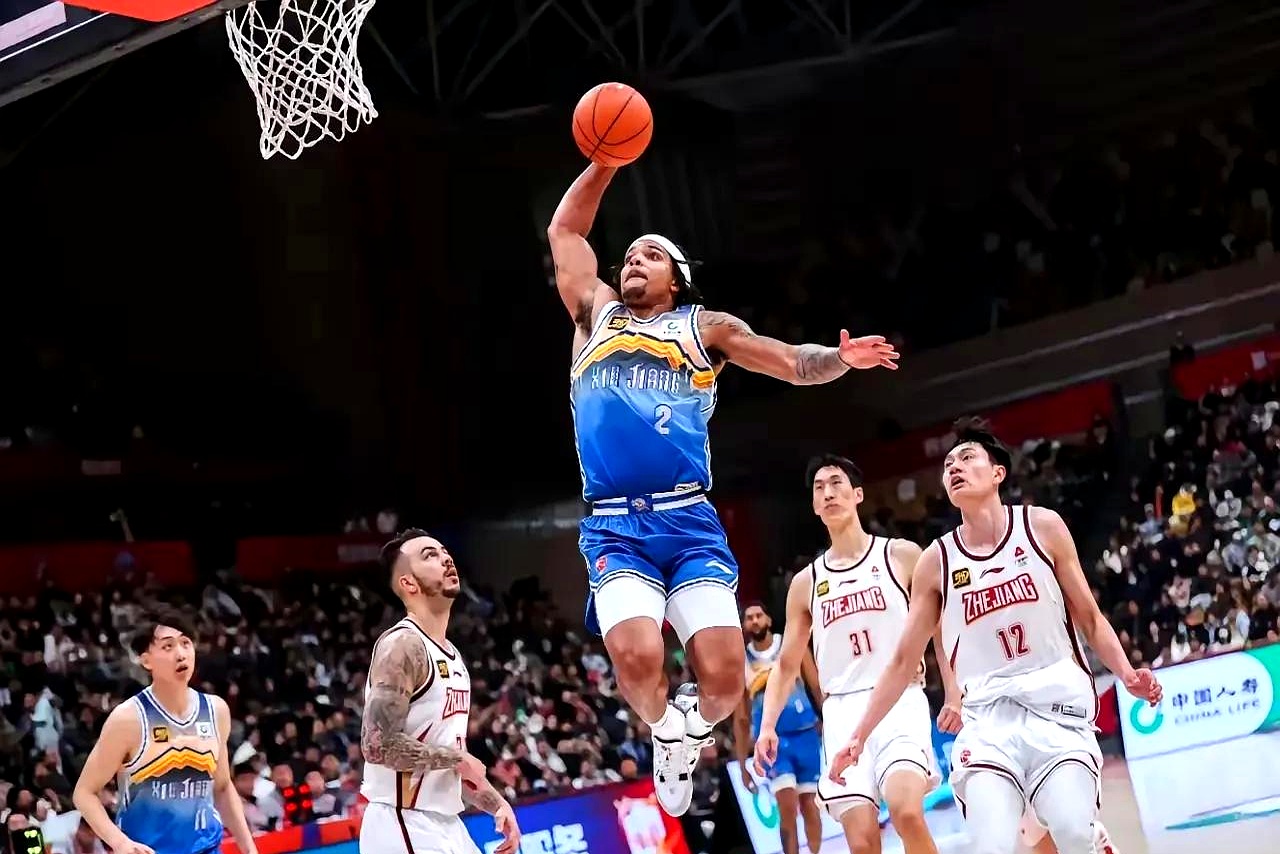 九游-新疆广汇训练开放日；国际比赛日造点机会引欢呼；NBA总决赛在即；纪律约束更严格的简单介绍-九游